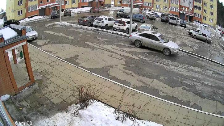 Камера 8